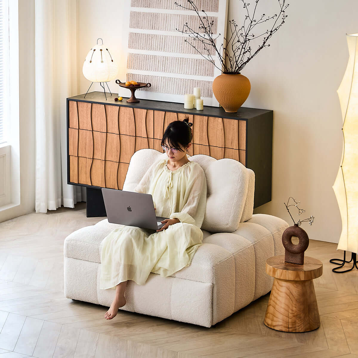 Cocochairs Teddy Fleece Lounge Sofa Bed – Cream White Pull-Out Sleeper for Small Spaces