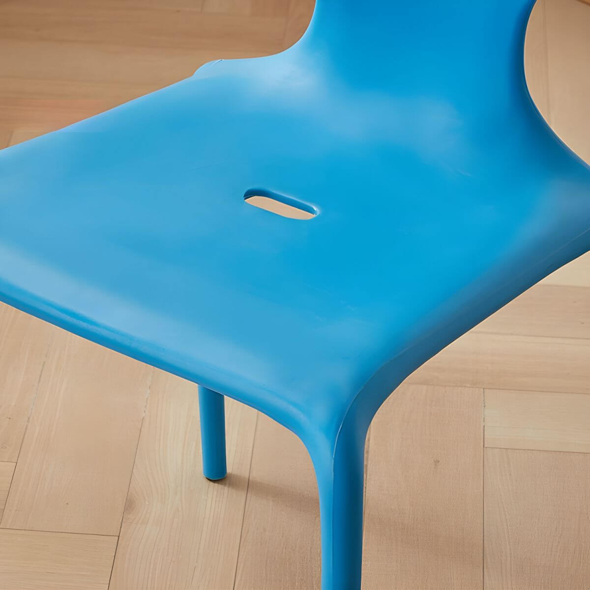 Nordic acrylic dining chair with armrest and backrest, featuring transparent acrylic legs