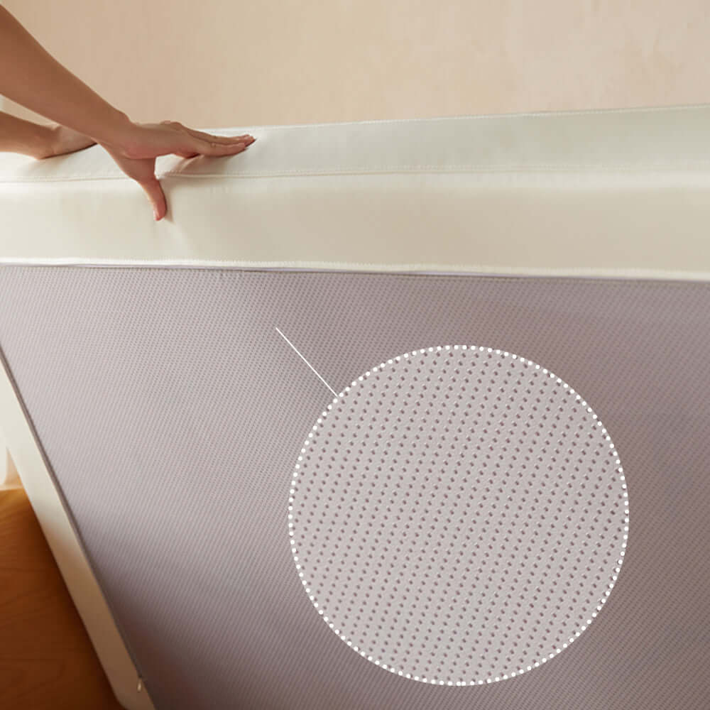 Three-seater upholstered sleeper sofa with retractable solid wood frame for versatile seating and sleeping