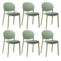 Scandinavian Plastic Dining Chair Open Back Side Chair with 4 Legs for Home Use Dining Chairs