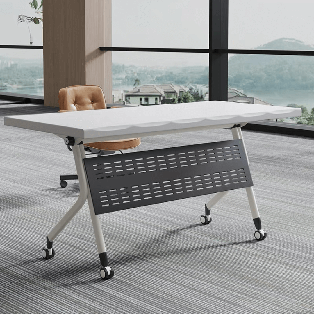 Foldable meeting table that is durable, lightweight, and easy to store main product image Image principale du produit