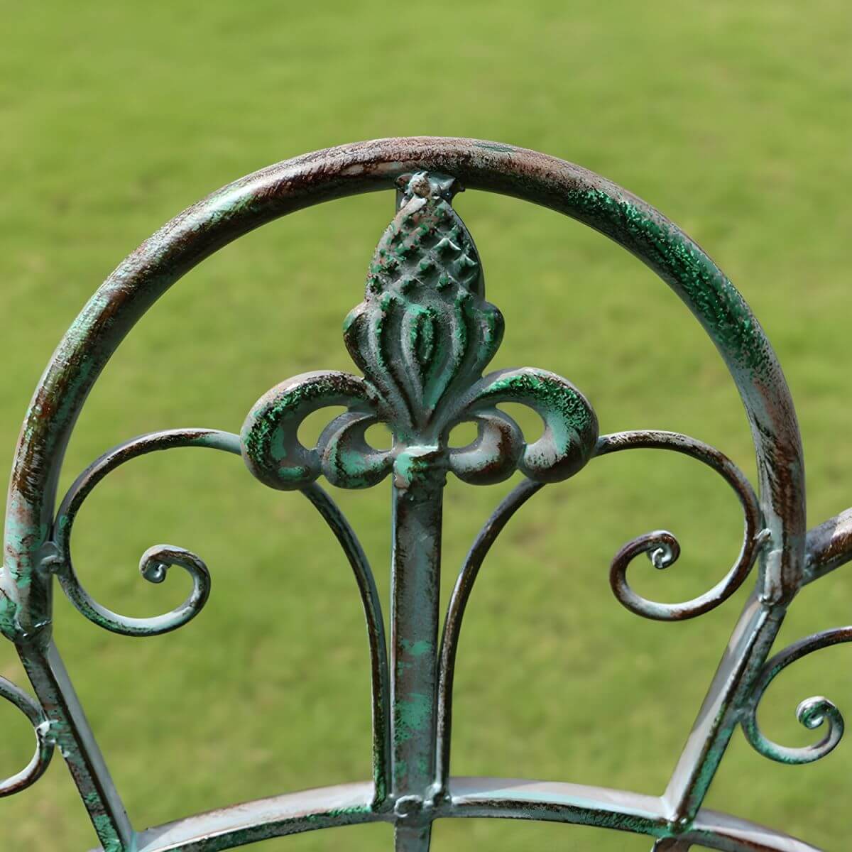 Green metal outdoor dining chair with classic style and water-resistant finish