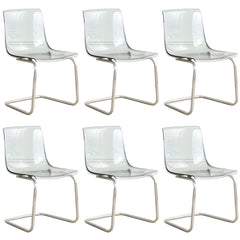 Scandinavian Style Non-Upholstered Side Chair in Plastic & Acrylic Dining Chairs