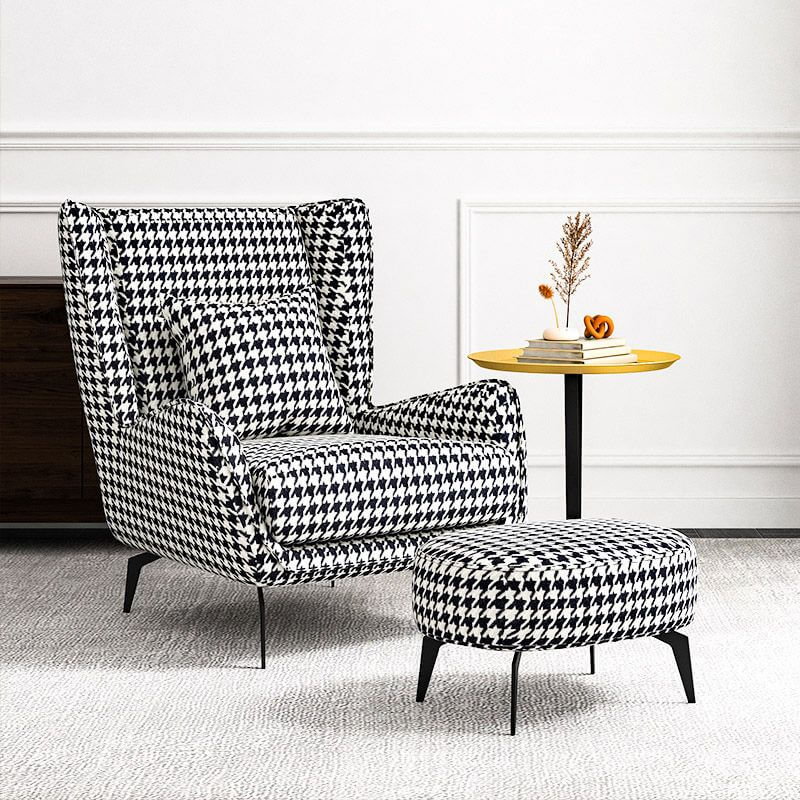 Modern upholstered slipper chair in living room メイン画像