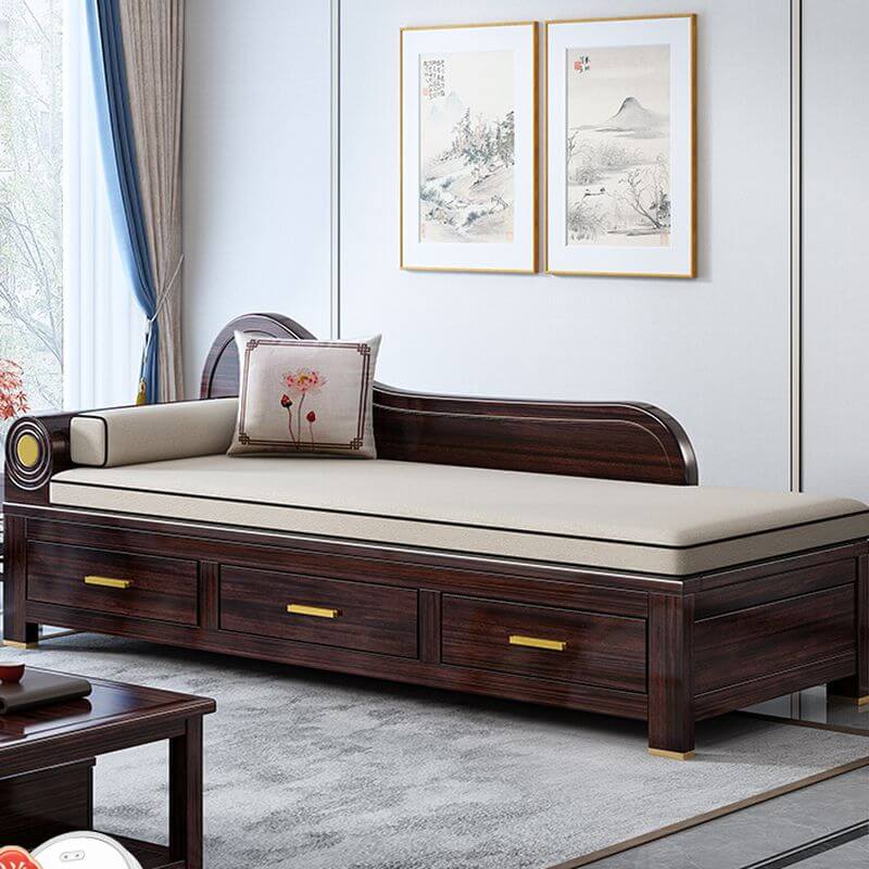 Asian style cream upholstered chaise lounge chair in bedroom Hauptbild