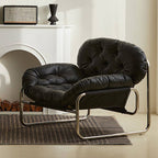Beautifully crafted tufted accent chair