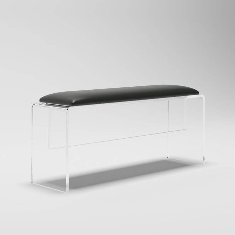 Beige upholstery on accent bench for comfort