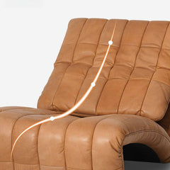 Untufted backrest of the reclining chair