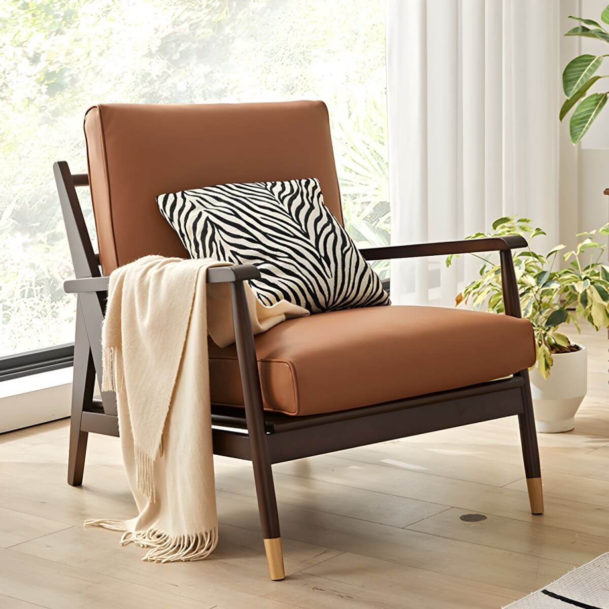 Cozy living room setup with coffee recliner Image principale du produit