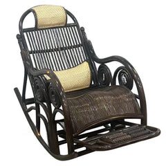 Traditional style wicker armchair