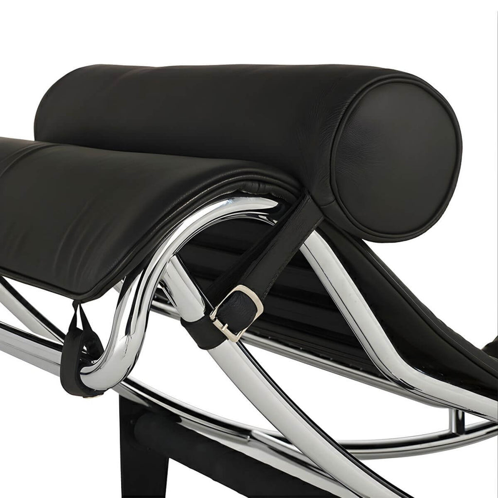 Luxury Recliner Chair in Black and White Cowhair