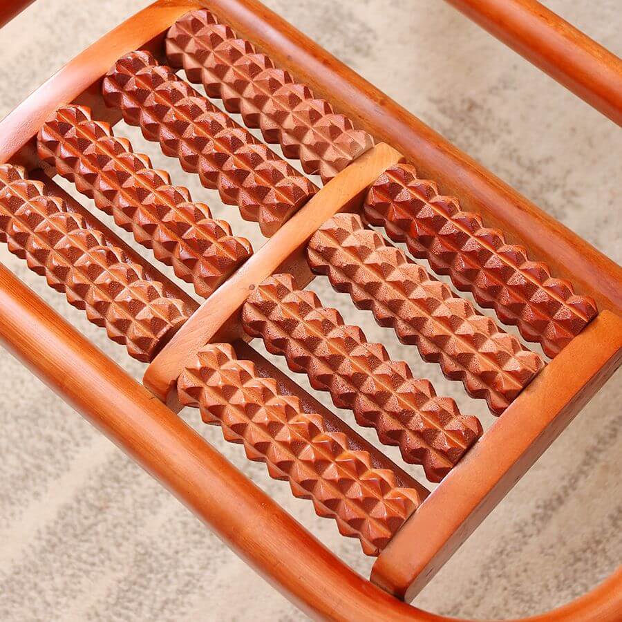 Fauteuil à bascule ergonomique en canne avec fonction massage, dossier arrière et design stationnaire Image secondaire du produit