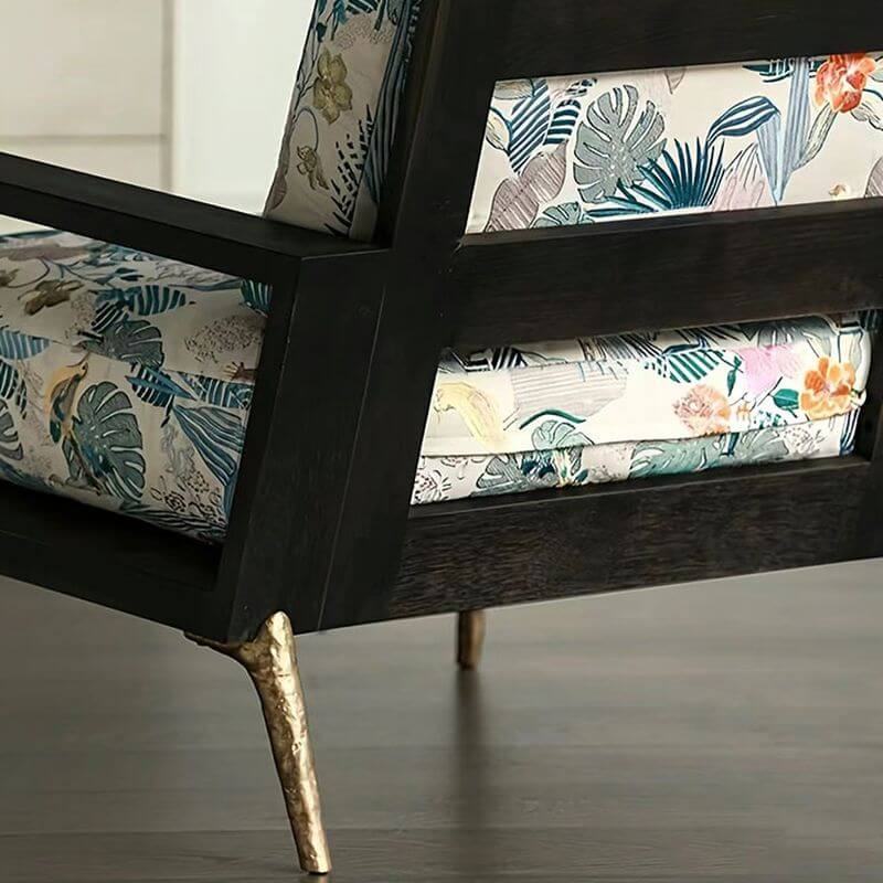 Stylish accent chair
