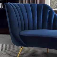 Stylish Right-Arm Chaise for Modern Interiors