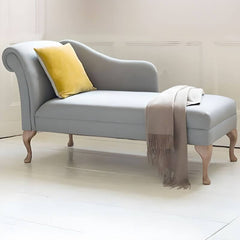 Right-arm chaise lounge setup