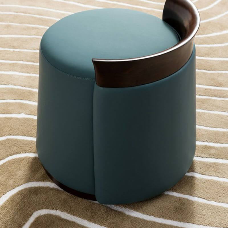 Stylish Leather Upholstered Pouf Imagen principal del producto