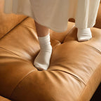 Versatile L-shaped sofa in modern interior