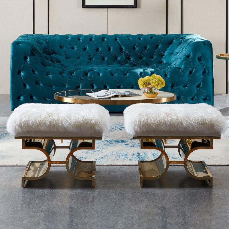 Luxurious ivory and gray rectangular ottoman with golden metal base Image principale du produit