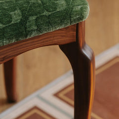 Elegant accent stool design