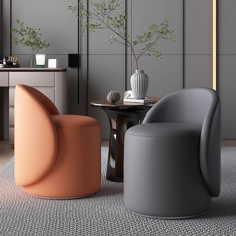 Minimalist accent stool in white upholstery Image principale du produit