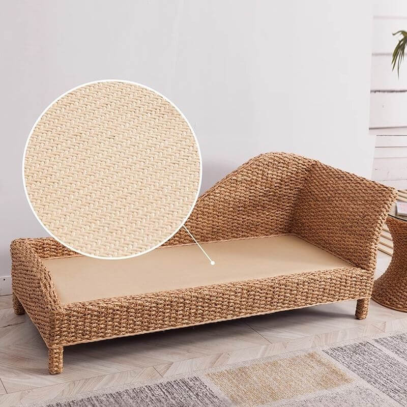 Detachable Cushions on a Modern Chaise Lounge