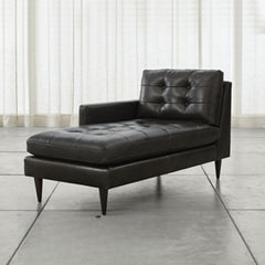 Left-arm orientation chaise lounge for contemporary spaces