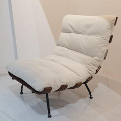 Elegant Modern Slipper Chair Design