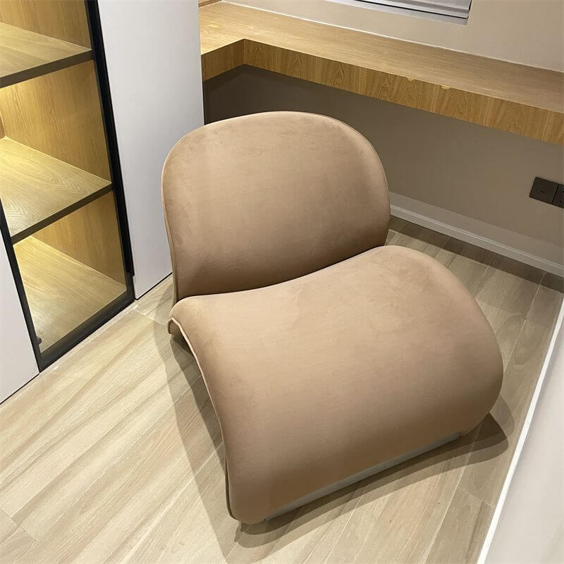 Contemporary living room accent chair