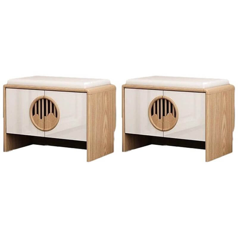 Cushioned top of the ottoman