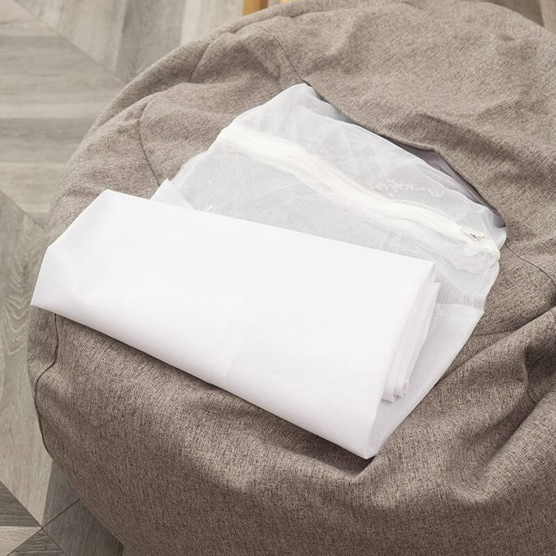 Fine fluffy linen upholstery on bean bag