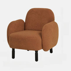 Elegant arm chair with contemporary décor