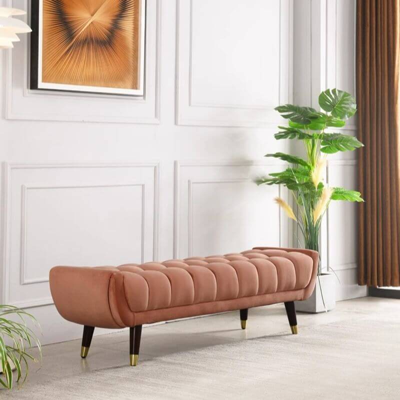 Simple upholstered accent bench in pink Hauptbild