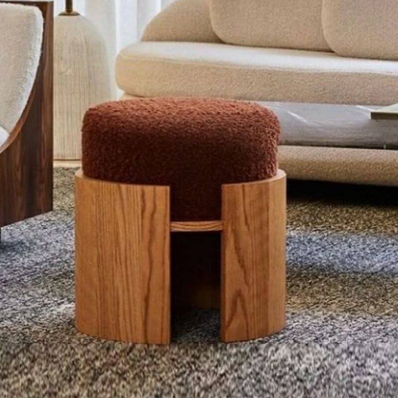 Simplistic Circular Ottoman in Beige Imagen principal del producto