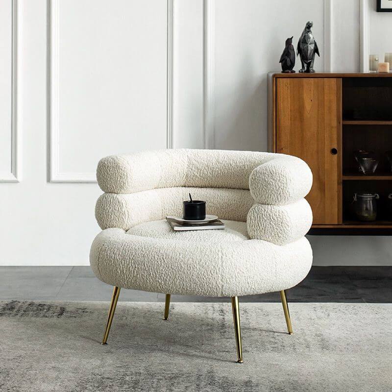 Simplistic barrel chair with cerulean back メイン画像