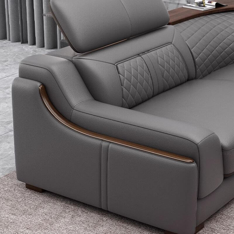 Sofa sectional with modern aesthetics