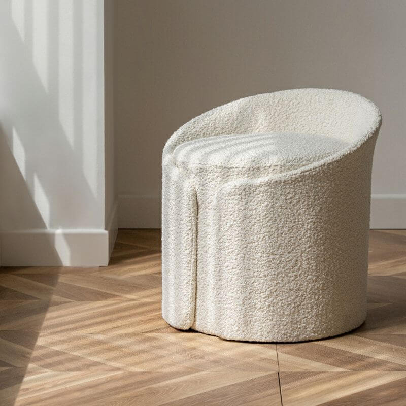 背の高いモダンな張地の化粧台用スツール、背もたれとドラムベース付き サブ画像