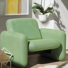 Attractive accent chair for modern decor