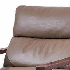 Ergonomic design of the recliner