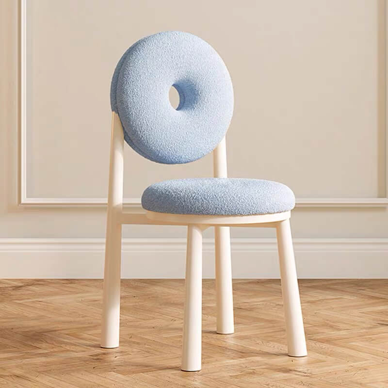 Fashionable boucle sherpa side chair