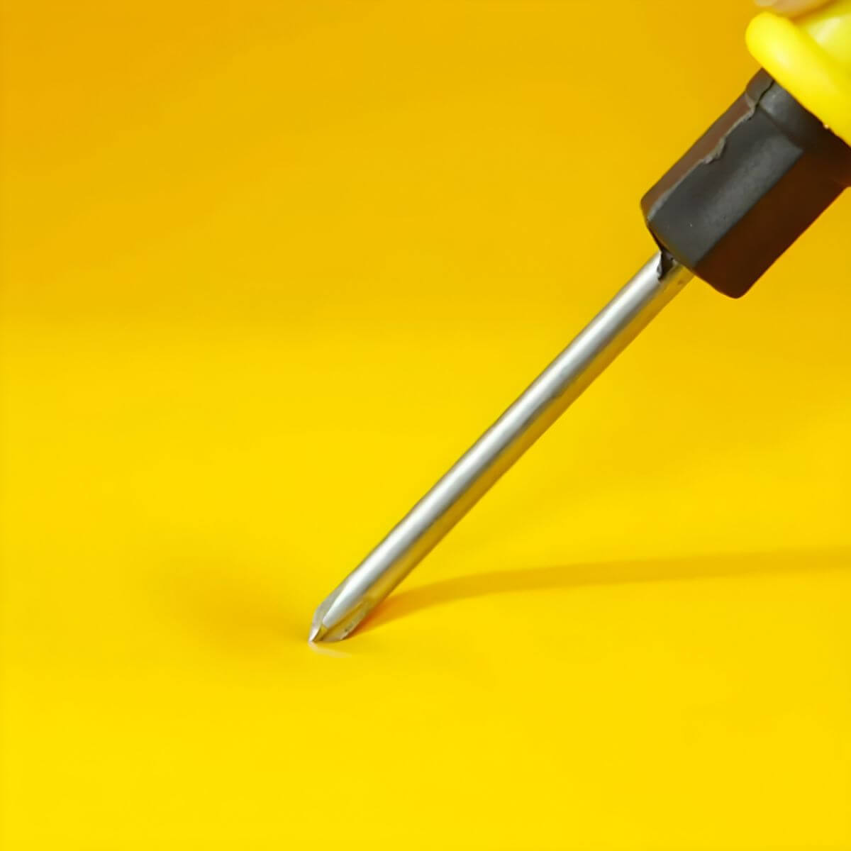 Animal-Themed Upholstered Club Sofa for Kids - Bear Design in Pink