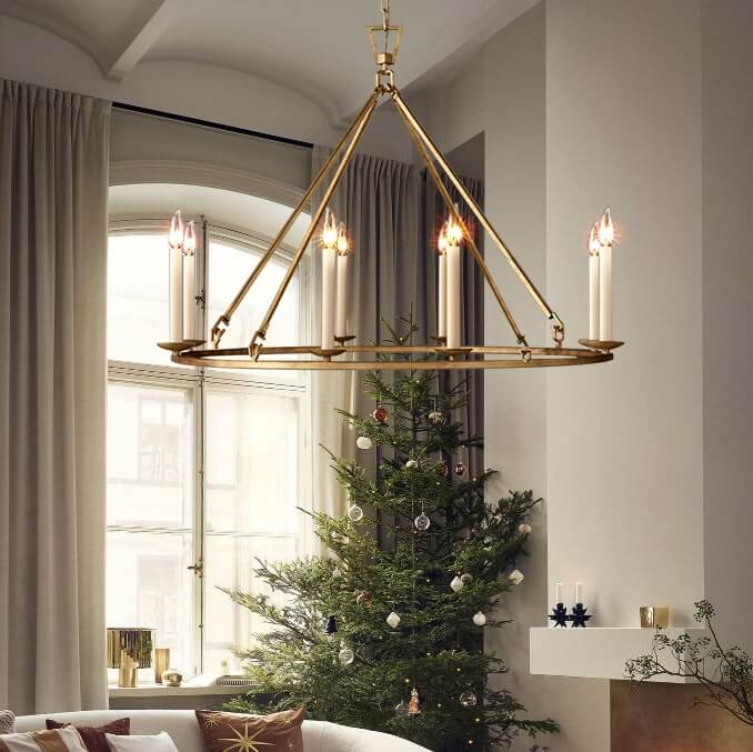 Antique Brass Wagon Wheel Chandelier – 8-Light Rustic Metal Ceiling Light