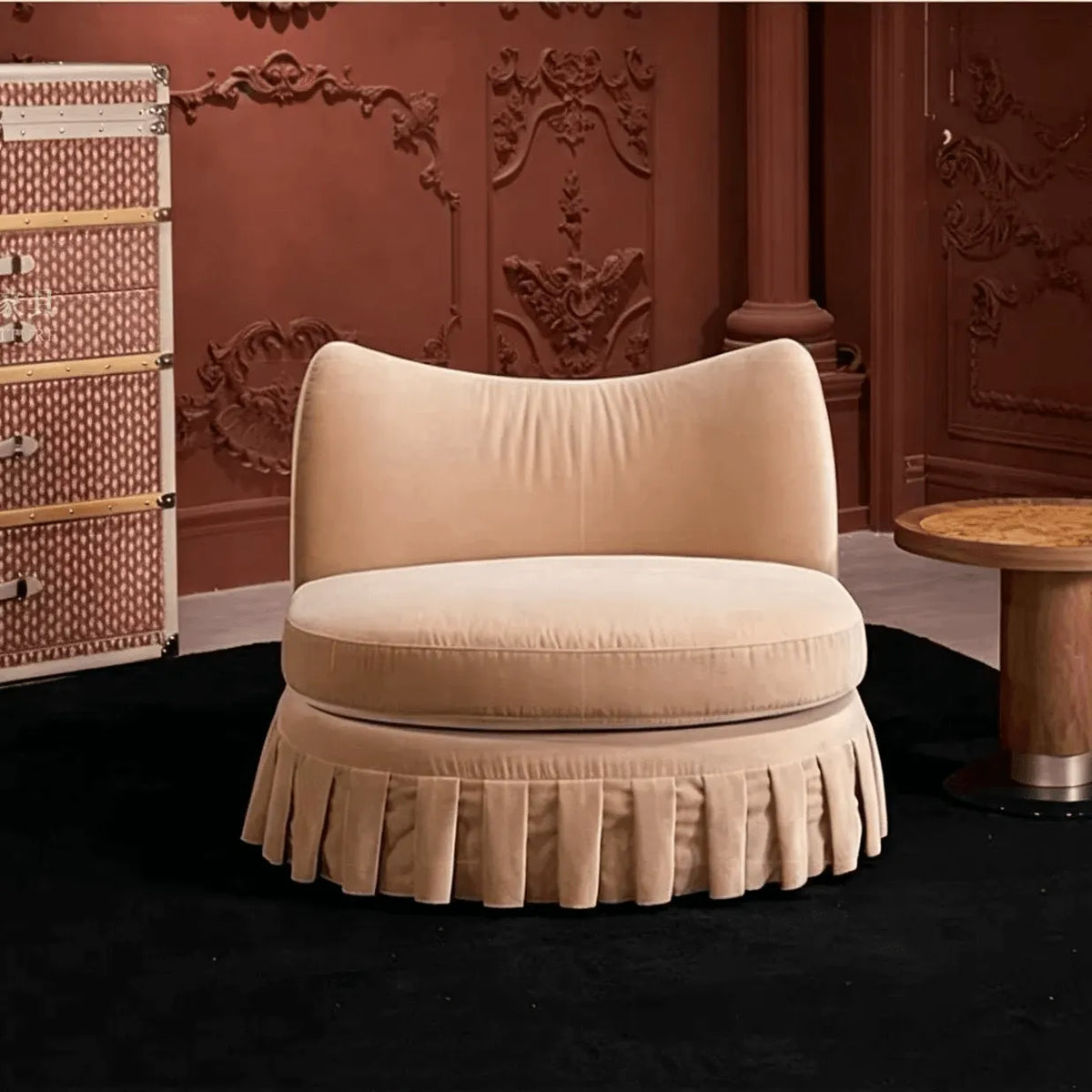 Cream Beige Ruffle Skirt Sofa Series with Curved Shelter Back