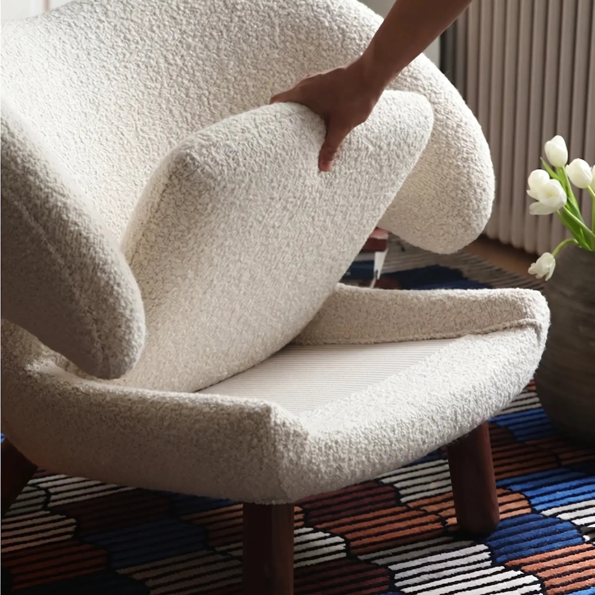 Curved Pelican Chair in Boucle, Walnut Legs, French Vintage Accent