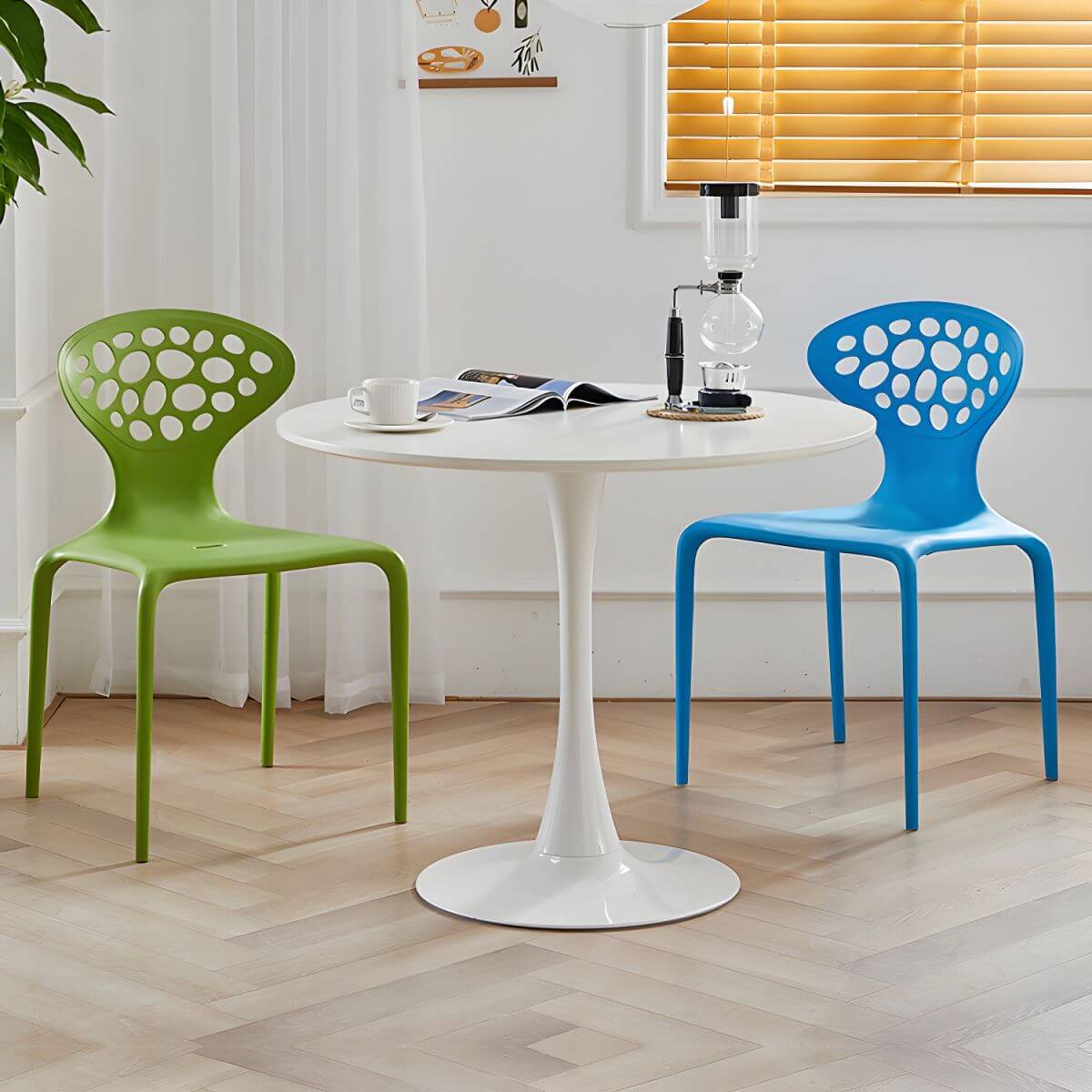 Nordic acrylic dining chair with armrest and backrest, featuring transparent acrylic legs