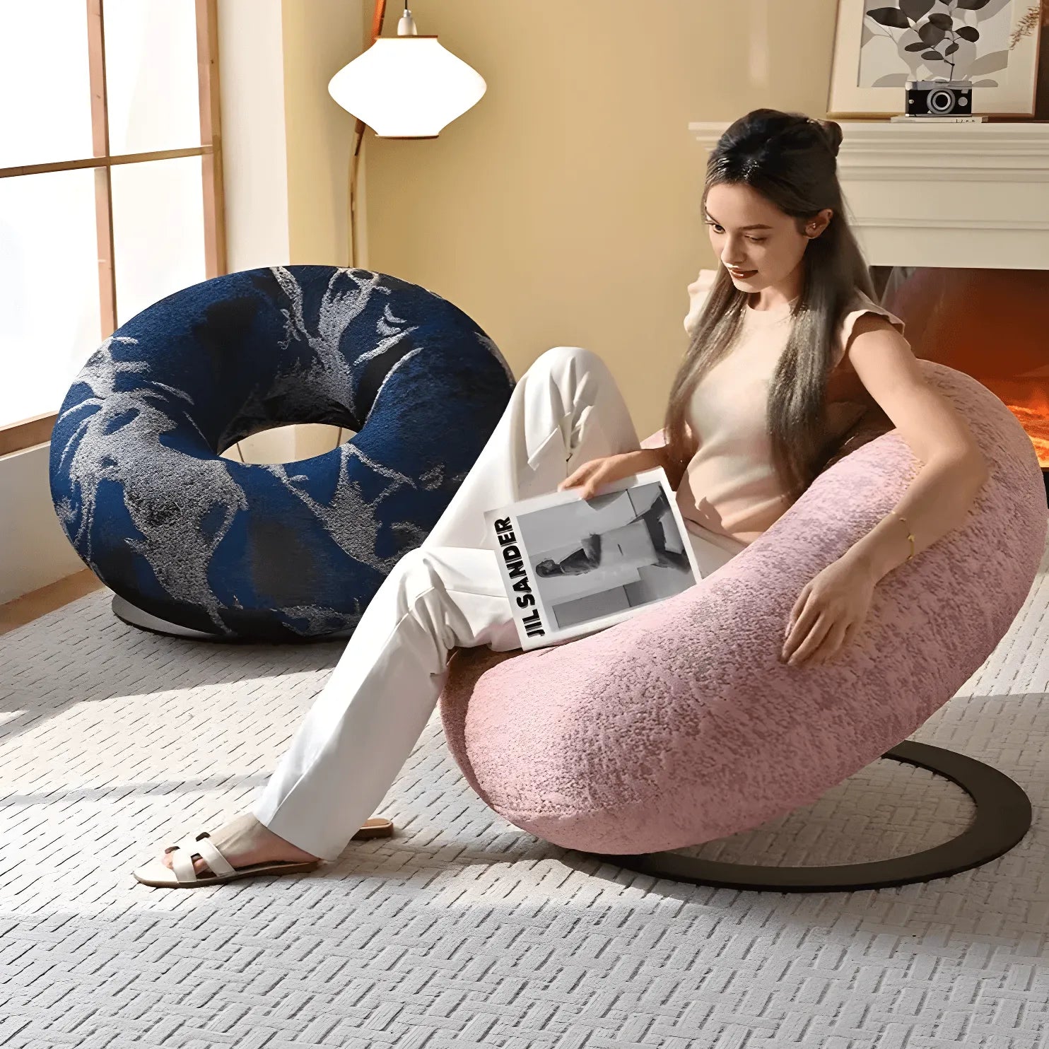 Donut-Shaped Knit Accent Lounge Chair With Sculptural Ring Silhouette