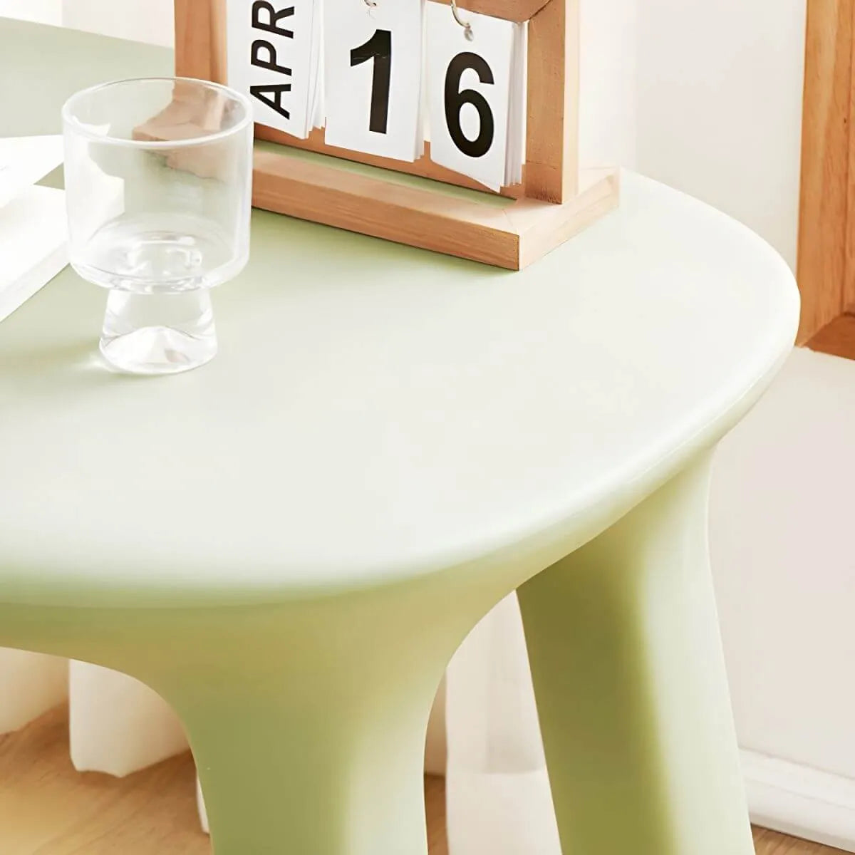 Ergonomic Plastic Kids Art Desk with Matching Chair in Solid Colors
