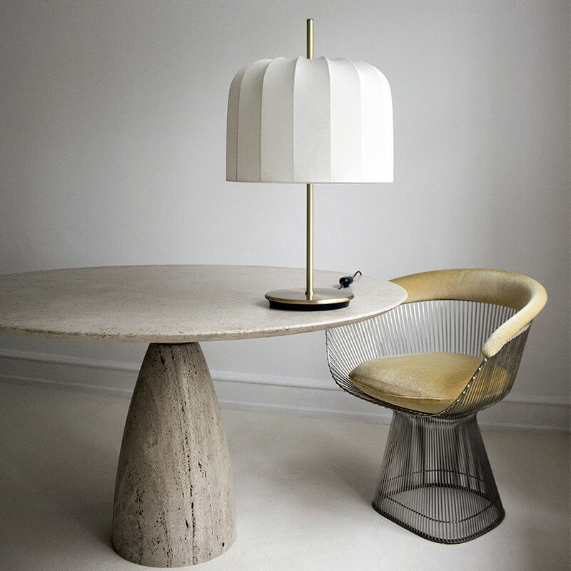 Geometric Iron Mesh Accent Chair with Sculptural Frame and Breathable Design