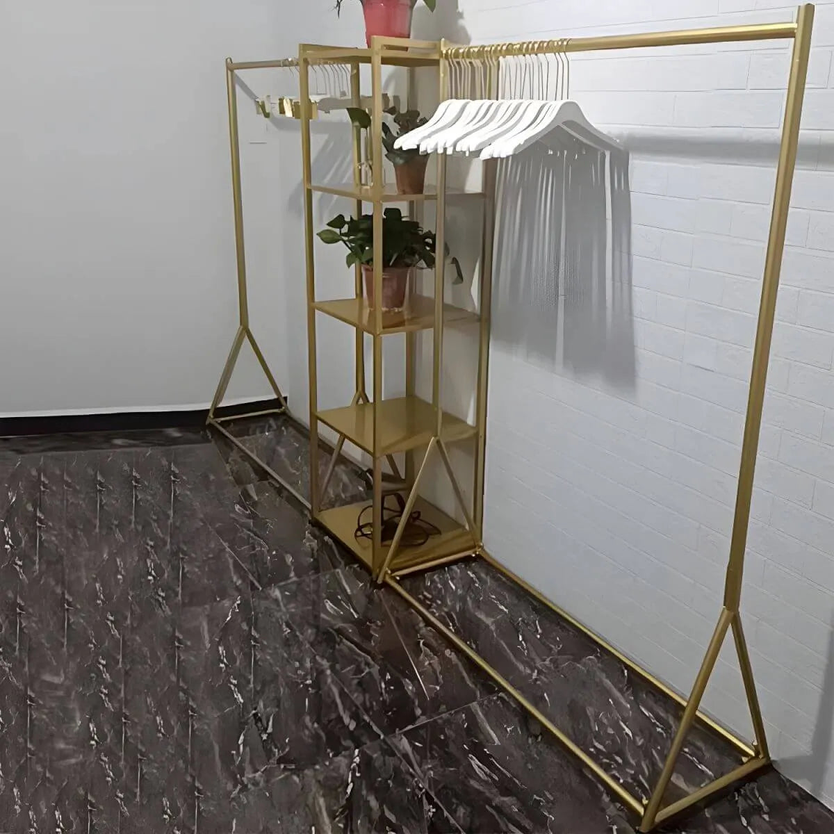 Glam Gold Metal Hall Tree Coat Rack – Minimalist Entryway Hanging Rail