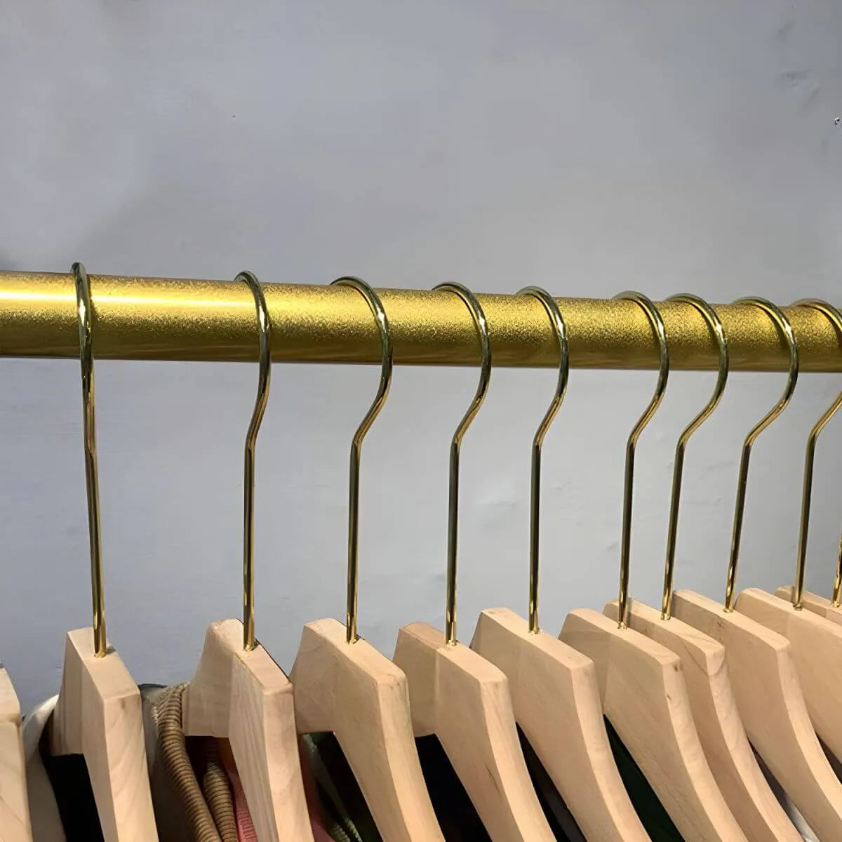 Glam Gold Metal Hall Tree Coat Rack – Minimalist Entryway Hanging Rail