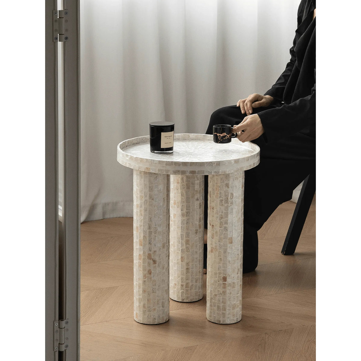 Handmade Sunburst Mother of Pearl Side Table with Sculptural Tripod Base Main Product Image Hauptbild